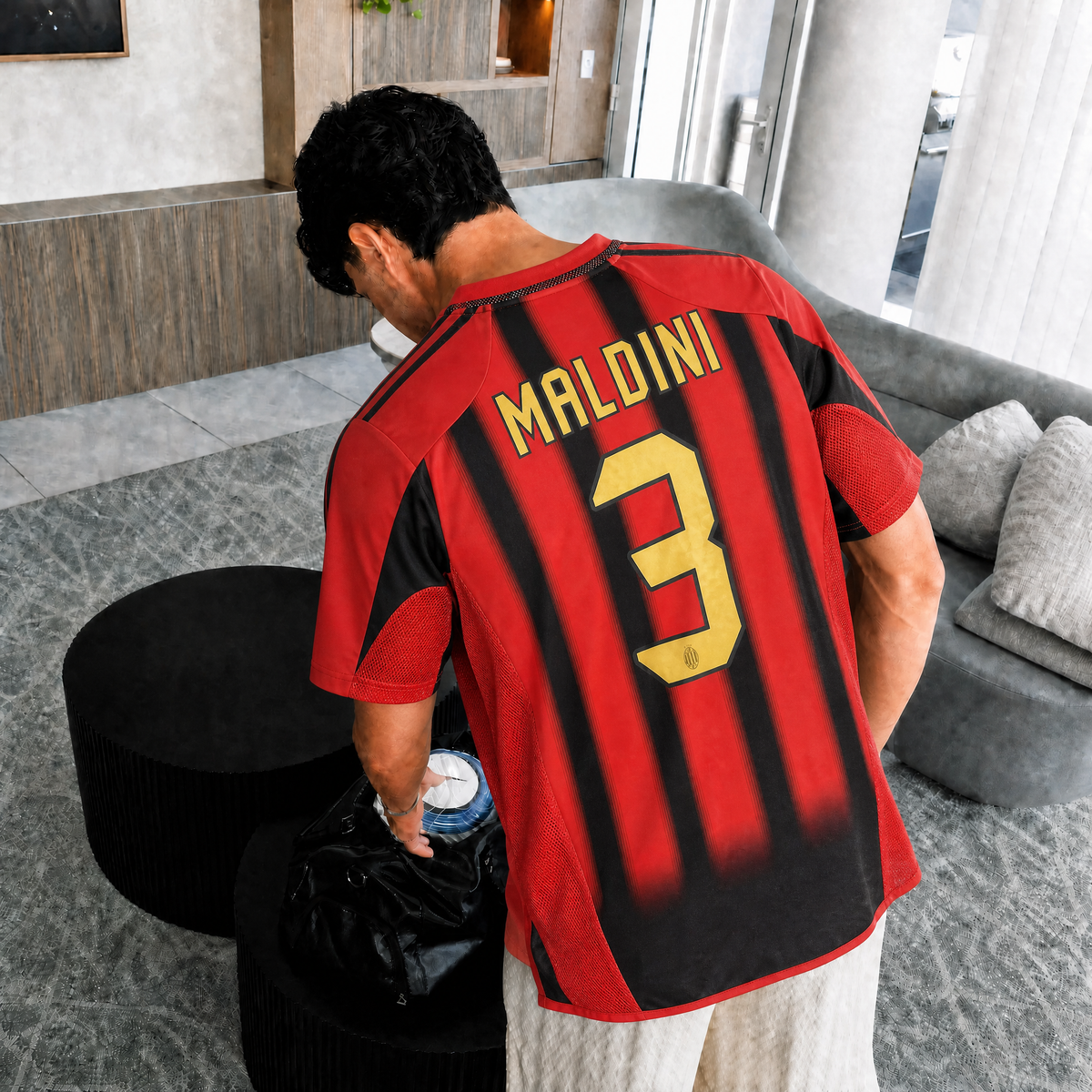 Maldini Milan Home Jersey 2004/05