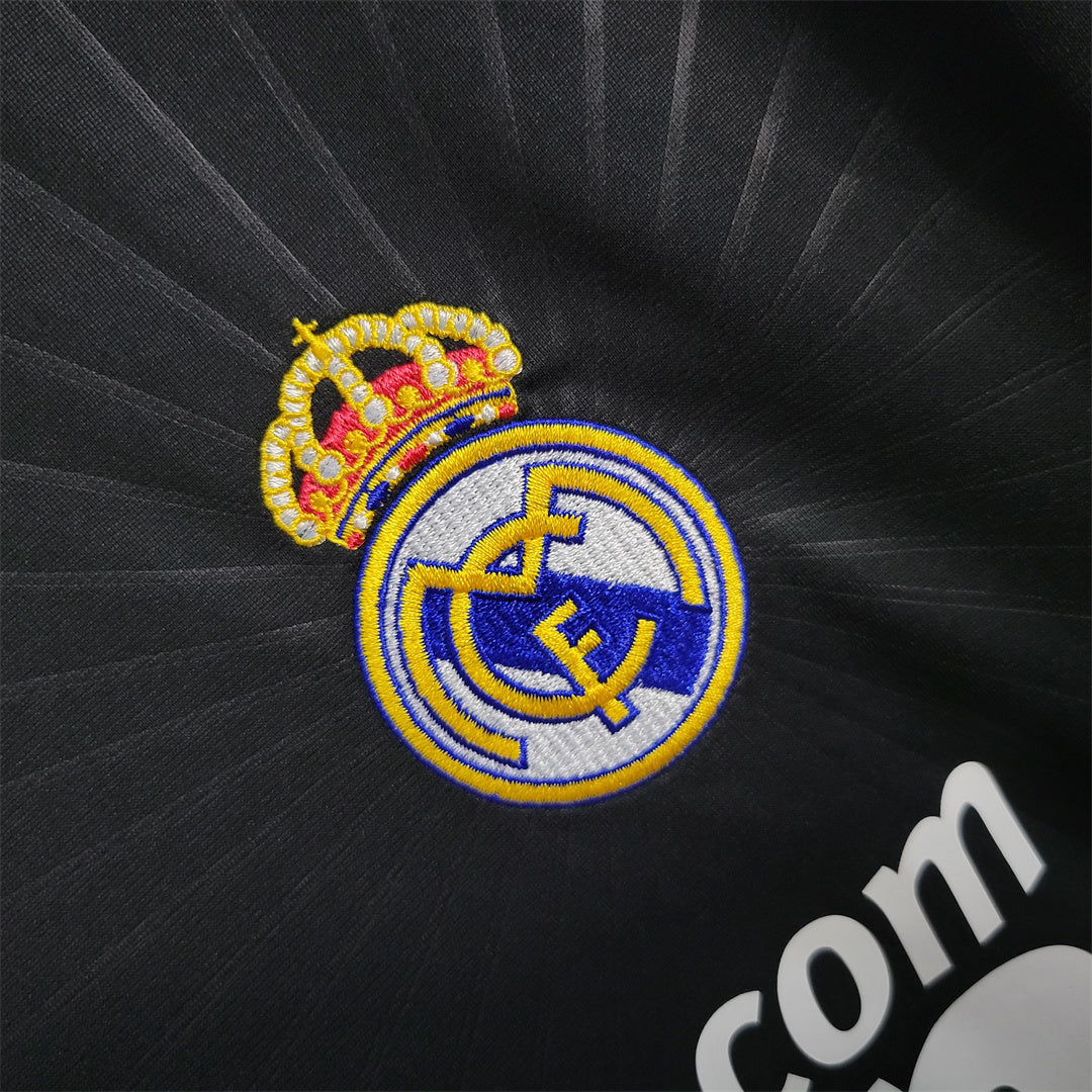 KakÃ¡ Real Madrid Away Jersey 2010/11