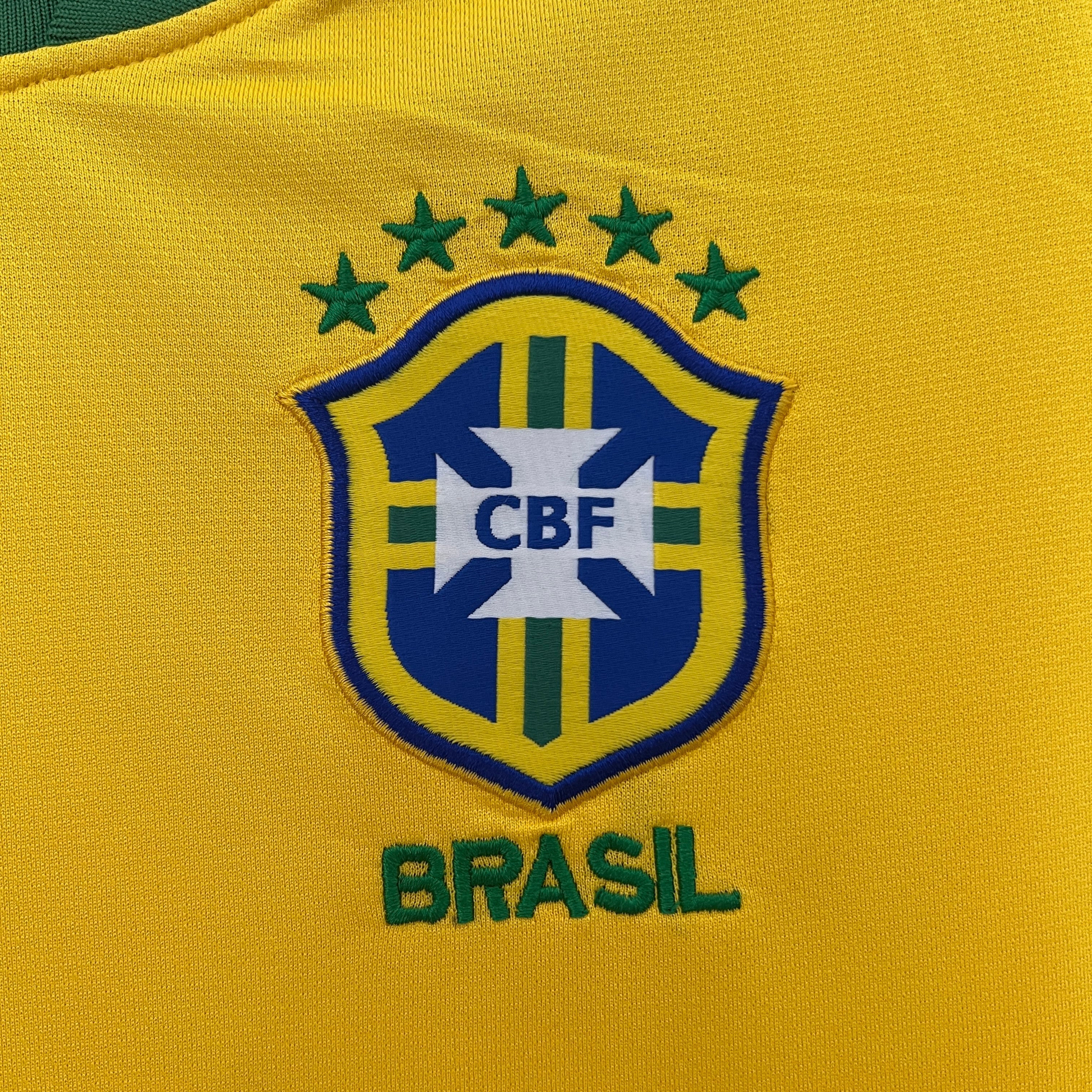 KakÃ¡ Brazil 2010 Home Jersey