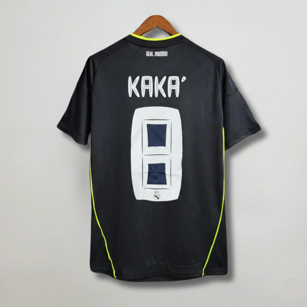 KakÃ¡ Real Madrid Away Jersey 2010/11
