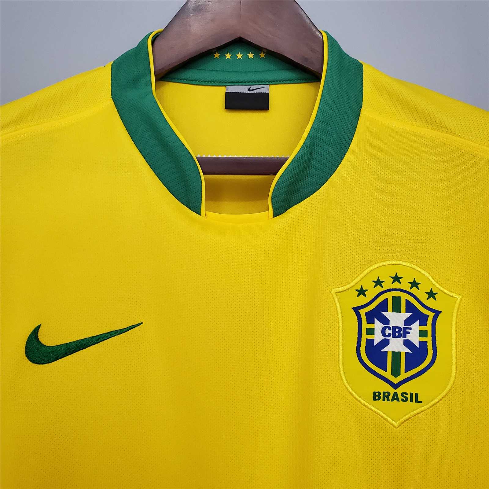 KakÃ¡ Brazil 2006 Home Jersey