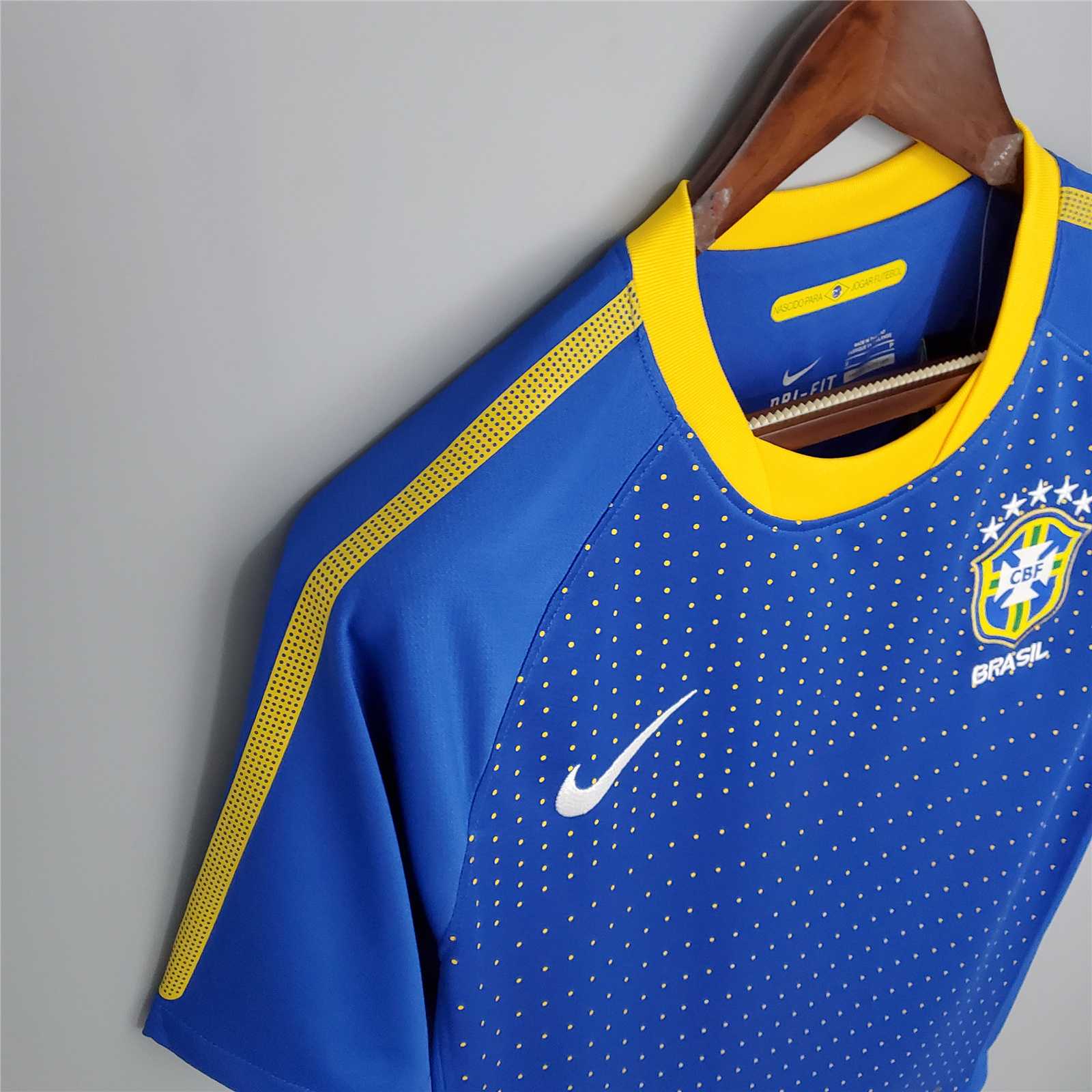 KakÃ¡ Brazil Away Jersey 2010
