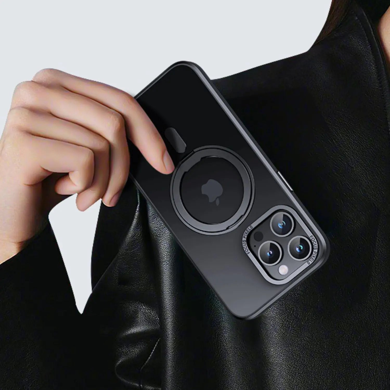 NOVAGEAR® SnapKick Case
